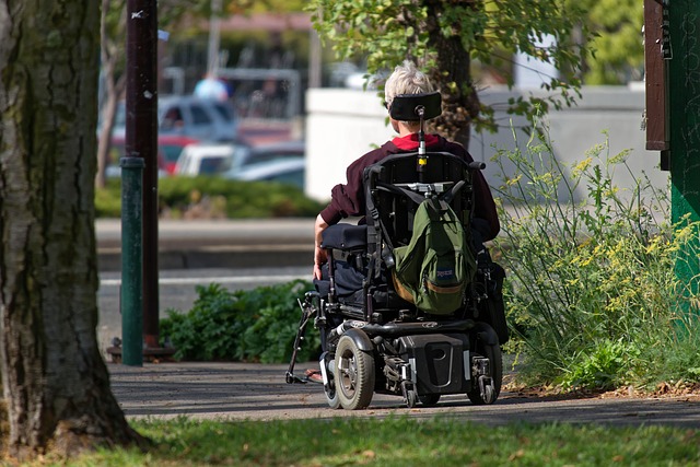 Экзоскелет резидента «Сколково» способен поставить на ноги больных из инвалидного кресла