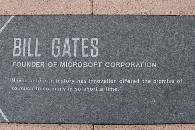 Билл Гейтс вложился в генную терапию