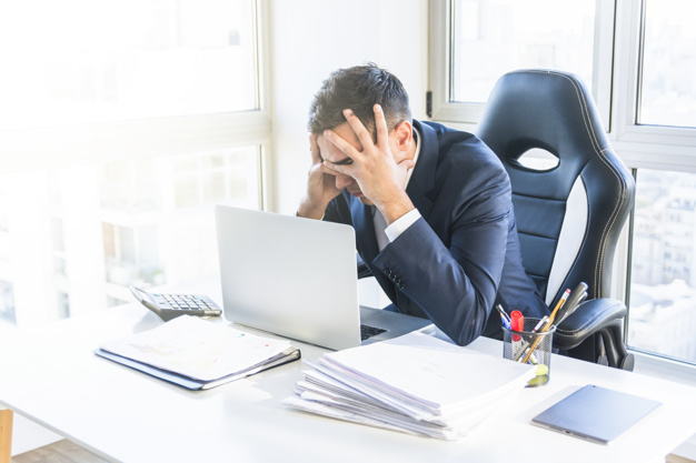Представителям ряда профессий хотят доплачивать за стресс на работе