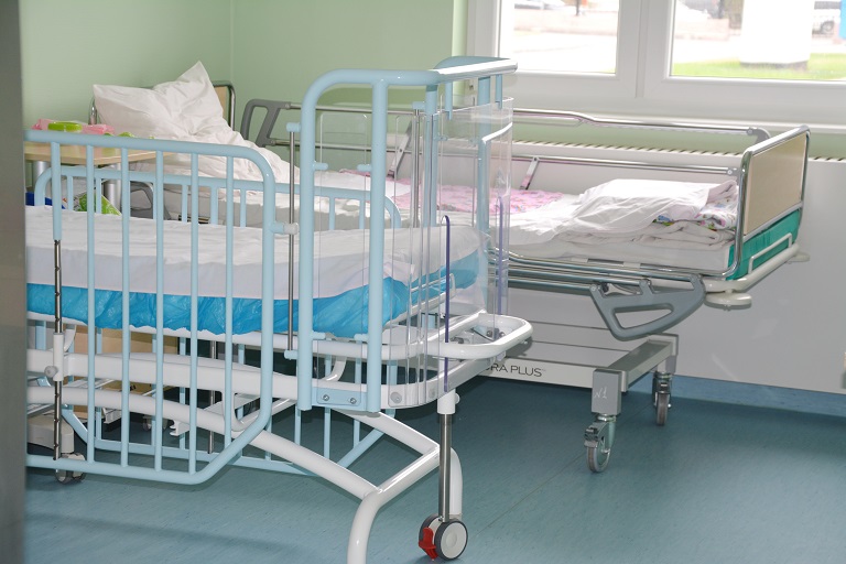 Новосибирская область получит 500 млн рублей на реконструкцию детской больницы и школы