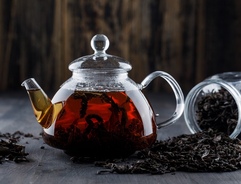 Учёные выяснили, как употребление чёрного чая связано с продолжительностью жизни 