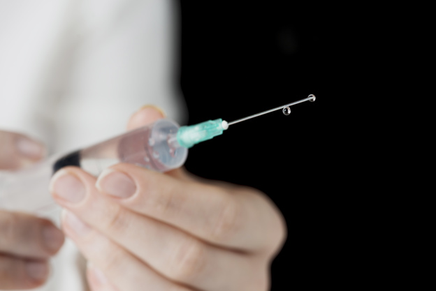 Cерию томской детской вакцины против клещевого энцефалита отзывают из-за развития нежелательных реакций