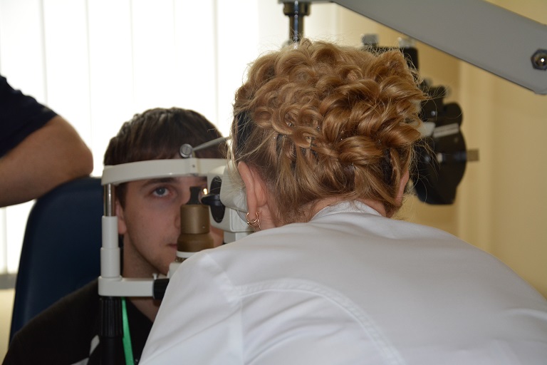 Российские учёные создали прибор для профилактики зрительного утомления и лечения пациентов с глаукомой