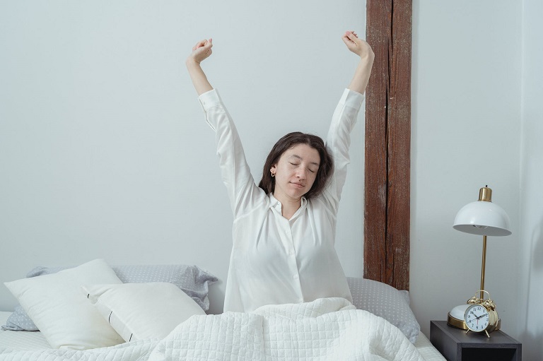Учёные назвали идеальную продолжительность ночного сна для людей после 40 лет
