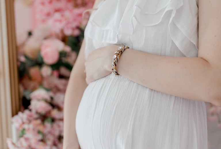 Беременность с миомой матки: какие есть риски?