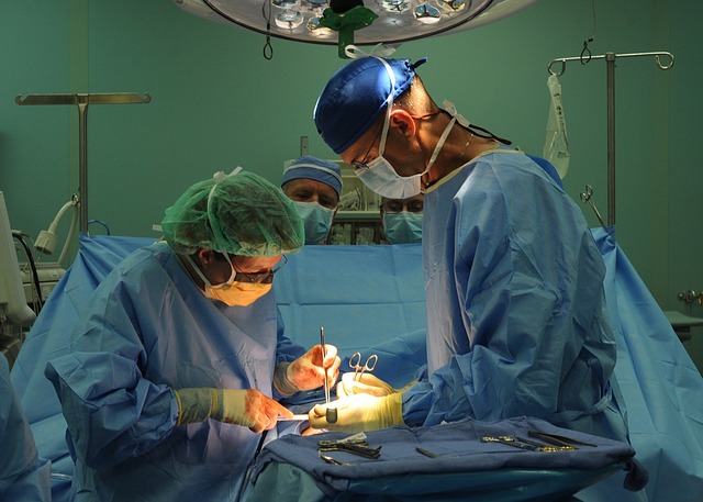 Новосибирские хирурги впервые выполнили операцию по пересадке печени 9-месячному малышу