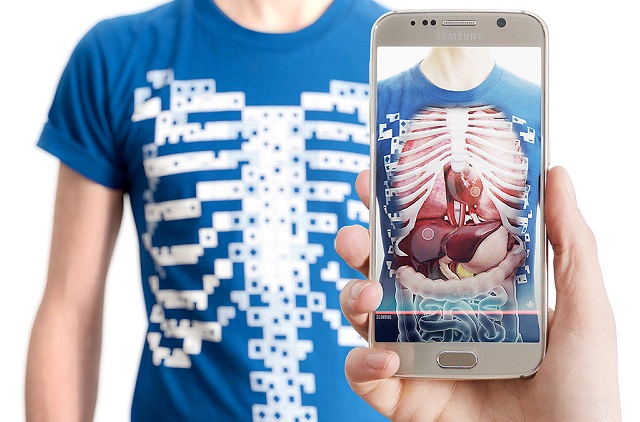 Изучать анатомию человека можно будет с помощью футболки
