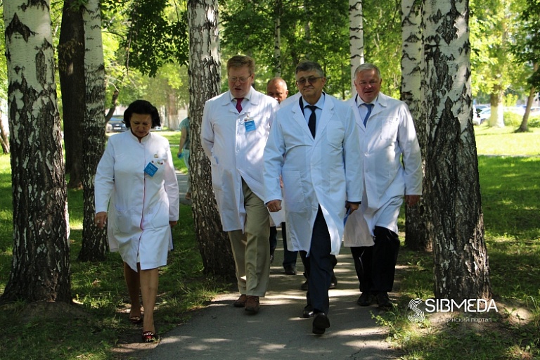 Заместитель министра здравоохранения РФ: что должно измениться в новосибирском здравоохранении?