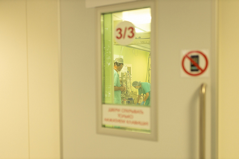 В Новосибирске спасли пациентку со стопроцентным поражением лёгких