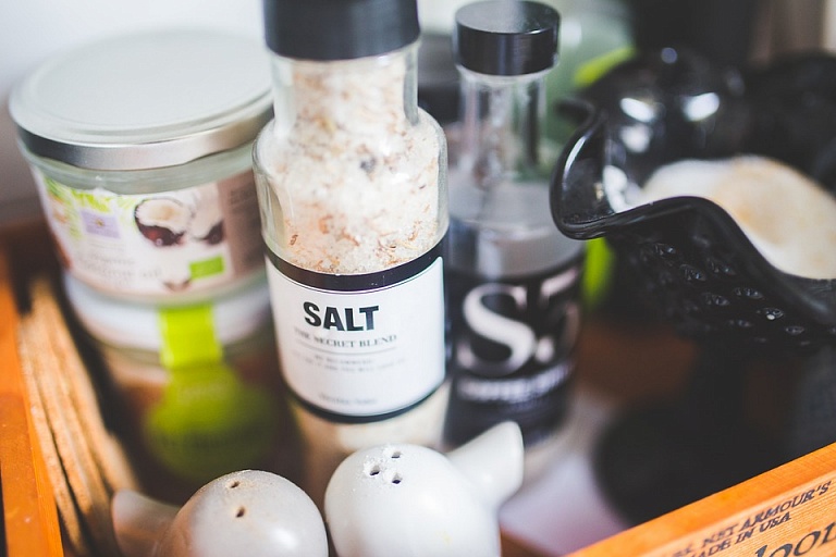 Минздрав в два раза сократит норму потребления соли