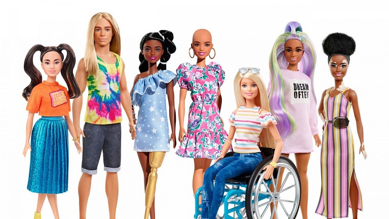 В продаже появятся инклюзивные куклы Барби 