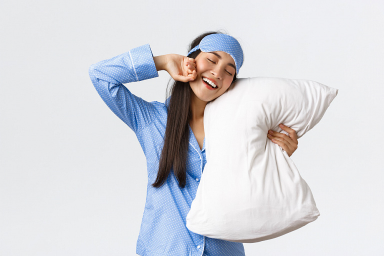 Как правильно ухаживать за подушкой для сна?