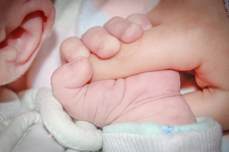 В октябре в Новосибирской области родилось почти 3 тыс. малышей, включая 28 двоен