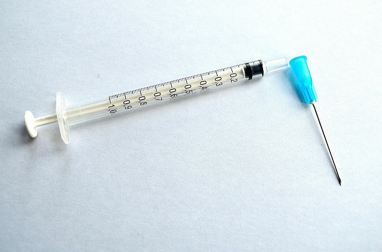 В Новосибирске возбудили уголовное дело по продаже «вакцин от рака»