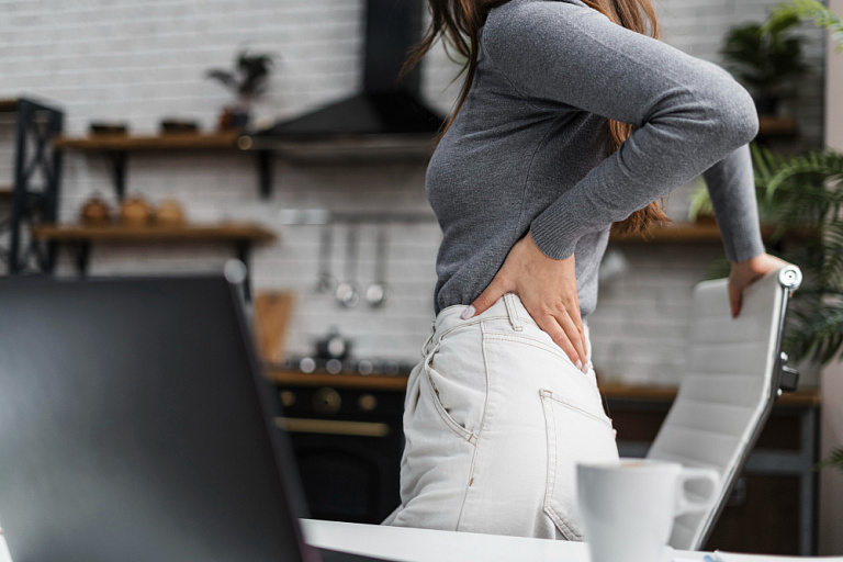 Учёные предложили способ борьбы с болью в спине без лекарств