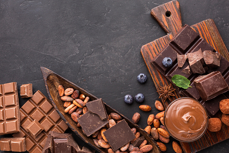 Диетолог развеяла миф о шоколаде 