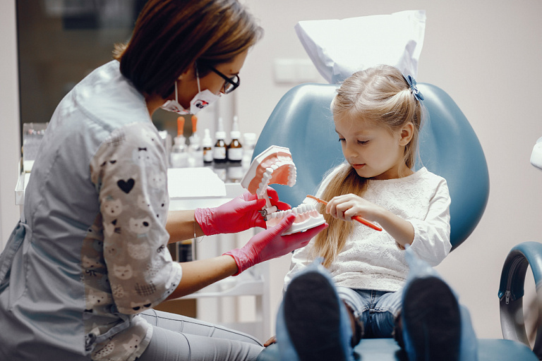 Стоматолог рассказала об особенностях пульпита у детей 